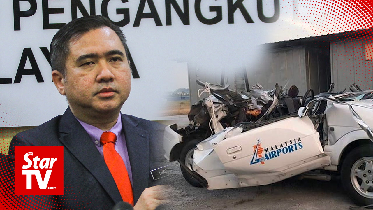 Driver's seat of MAHB vehicle that collided with aircraft was reclined ...