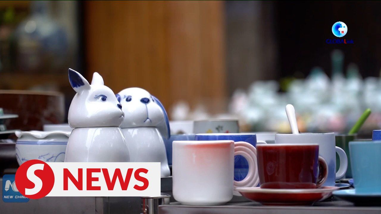 Porcelains for Year of the Rabbit popular in China's porcelain capital ...