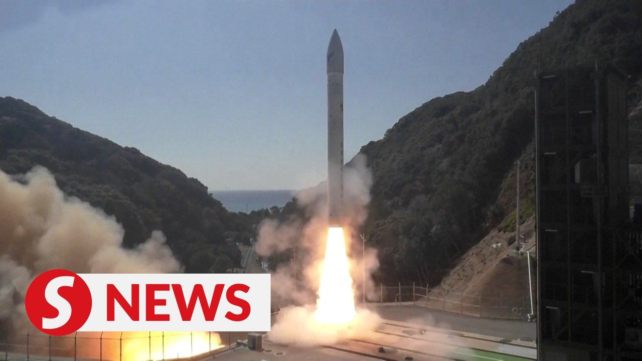 Japan rocket explodes on launch | TheStarTV.com