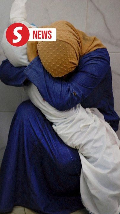 A picture of her grief gripped the world. A year on, Gaza woman haunted ...