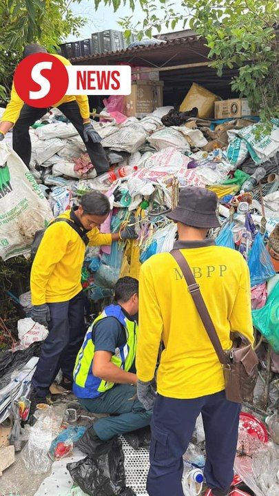 MBPP use six trucks to clear 4,440kg of waste from George Town house ...