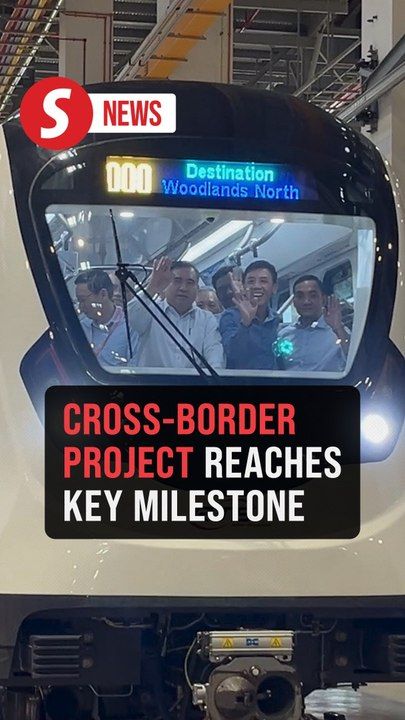 Malaysia and Singapore unveil first RTS Link train | TheStarTV.com