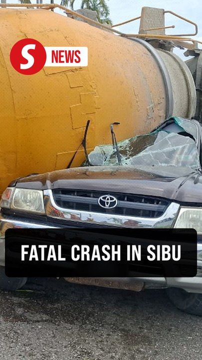 60-year-old man dies after cement mixer crashes into pickup in Sibu ...